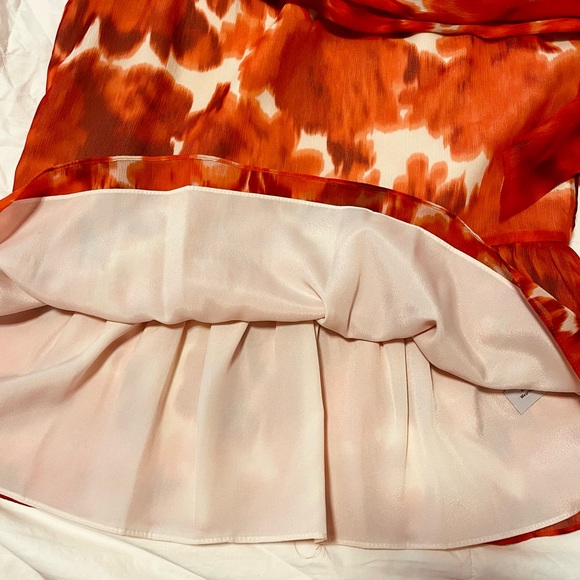 J.Crew 100% Silk Tie-Neck Peplum Blouse Burnt Orange Floral Size 0 - Picture 7 of 8